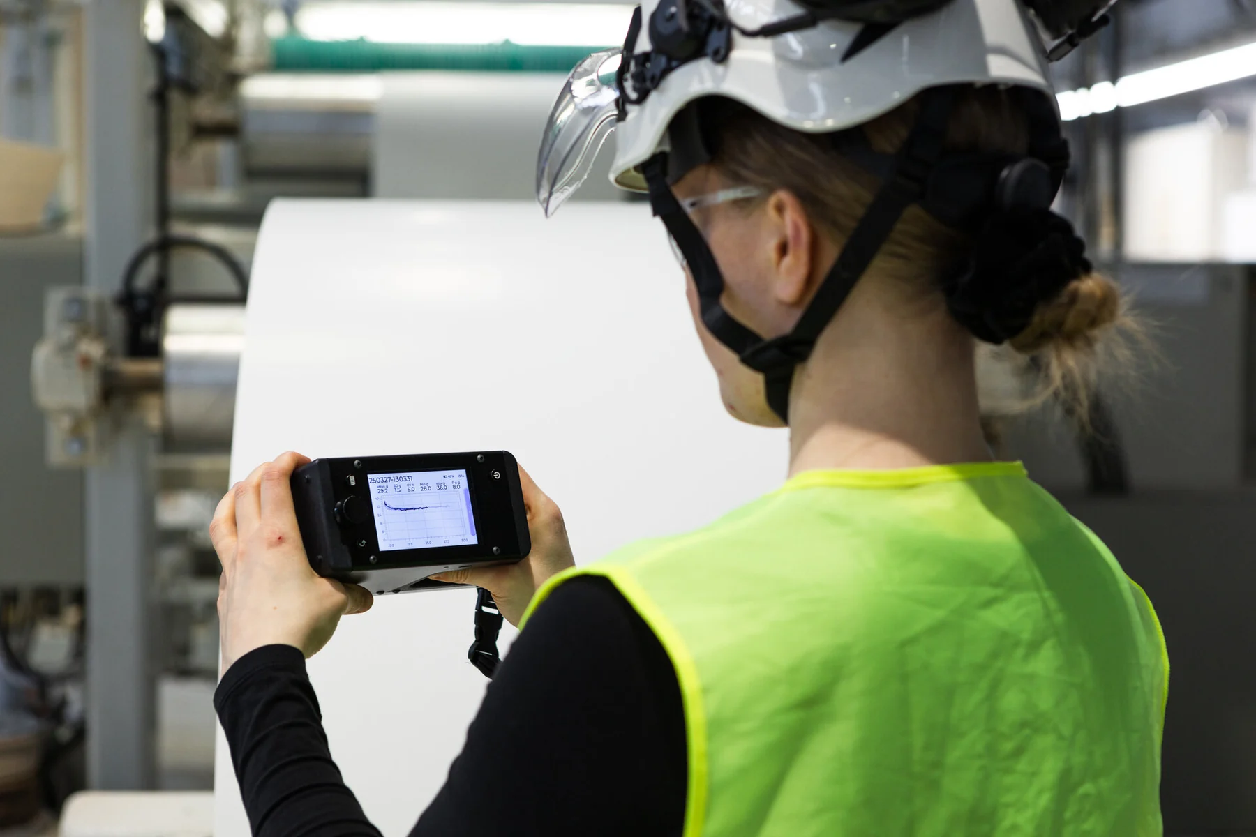 Tapio RQP Live · Handheld Roll Hardness Profiler — image 3